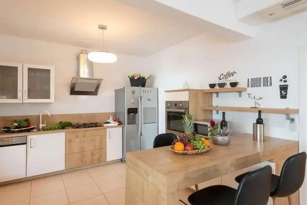 Villa, Denize Sıfır