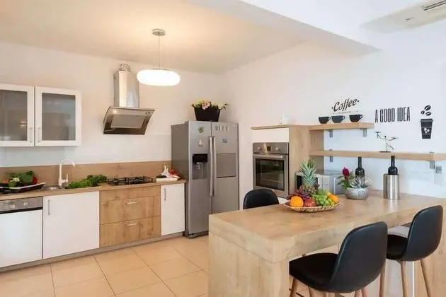 Villa, Denize Sıfır