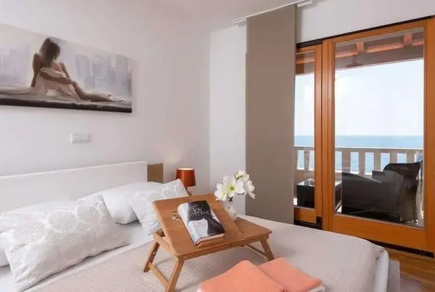 Villa, Denize Sıfır