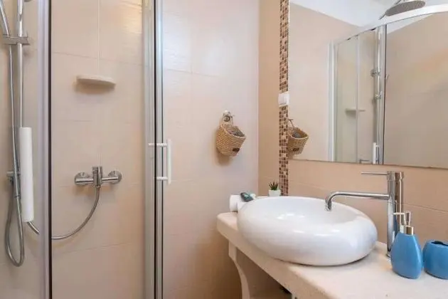 Villa, Denize Sıfır