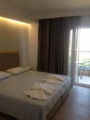 Standard Tek Büyük veya İki Ayrı Yataklı Oda