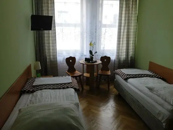 Basic İki Ayrı Yataklı Oda