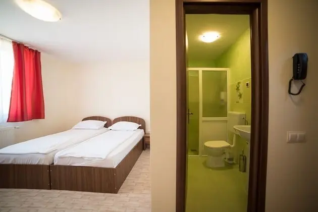 Apart Daire, Bahçe Manzaralı