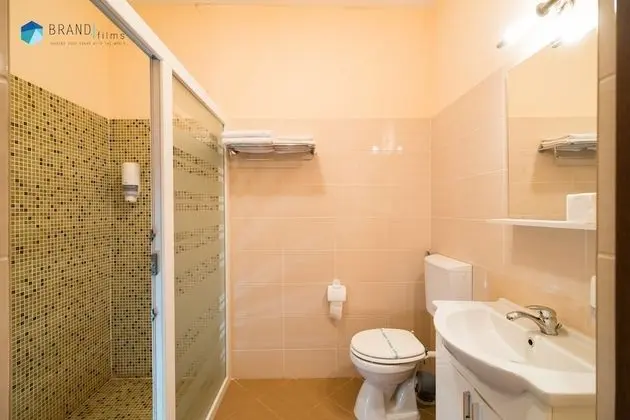 Basic İki Ayrı Yataklı Oda, 2 Tek Kişilik Yatak, Küvet, Bahçe Manzaralı