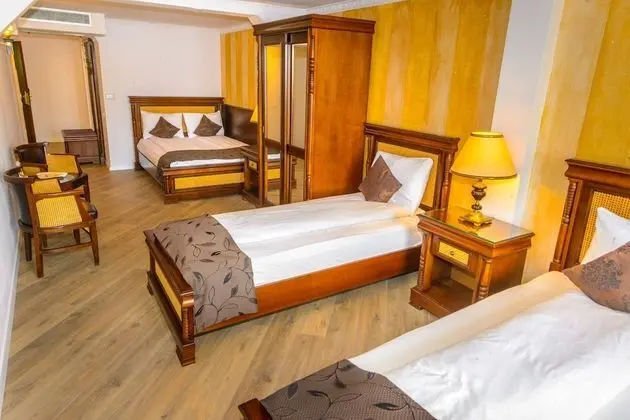 Superior Dört Kişilik Oda