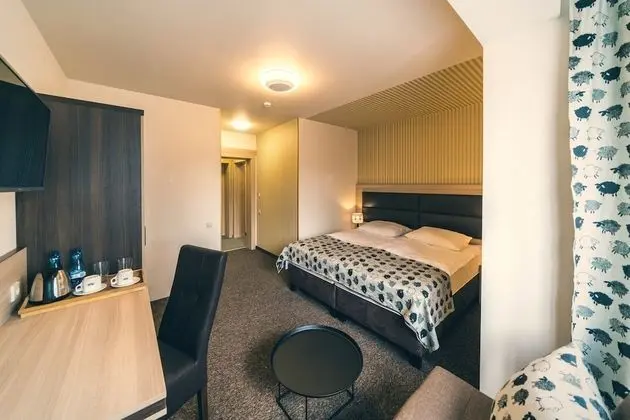 Standard Tek Büyük Yataklı Oda