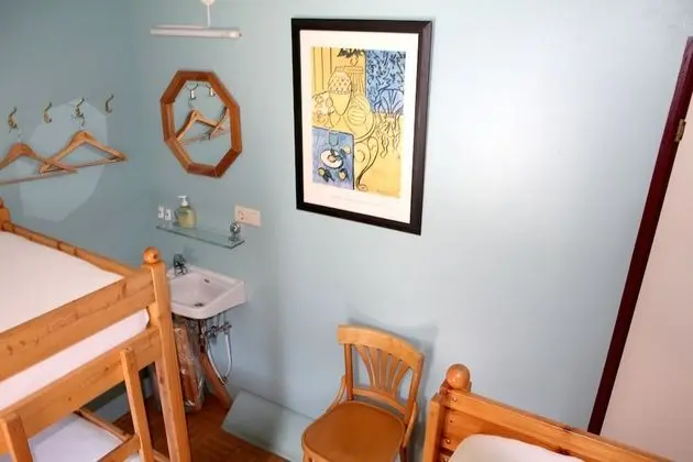 Ortak Ranzalı Oda, Karma Ranzalı Oda, Ortak Banyo