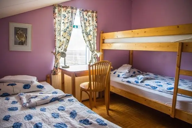 Üç Kişilik Oda, Ortak Banyo