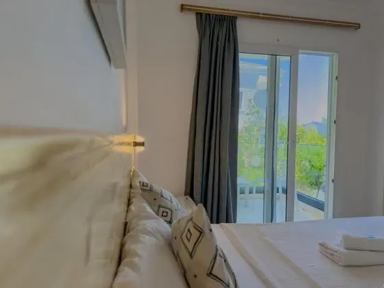 Standart Oda, Kısmi Deniz Manzaralı, Balkonlu