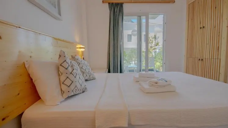 Standart Oda, Kısmi Deniz Manzaralı, Balkonlu