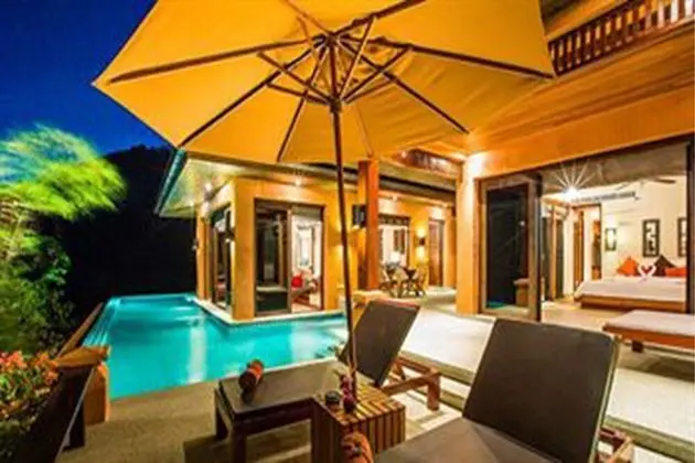 Premium Pool Villa with Ocean View