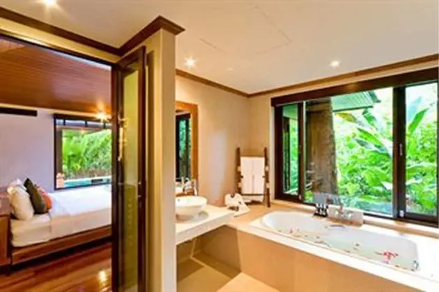 Premium Pool Villa with Ocean View