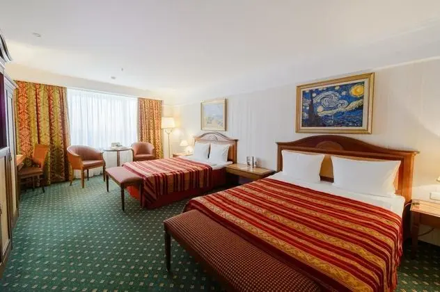 Deluxe Oda, 2 Çift Kişilik Yatak