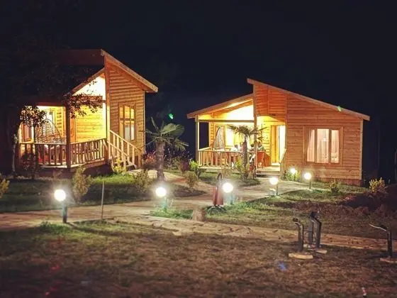 Bungalow, Bahçe Manzaralı, Balkonlu