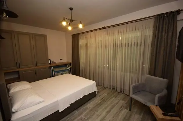 Çift Kişilik, Şehir Manzaralı, Balkonlu