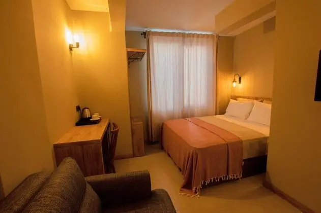 Standart Oda, Bahçe Manzaralı