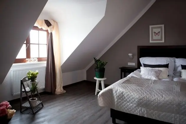 Comfort Tek Büyük veya İki Ayrı Yataklı Oda