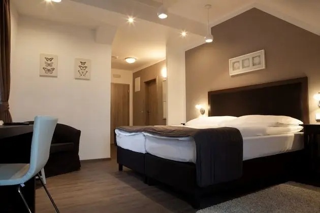 Comfort Tek Büyük veya İki Ayrı Yataklı Oda