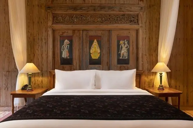 Wooden Suite with 30minutes Massage