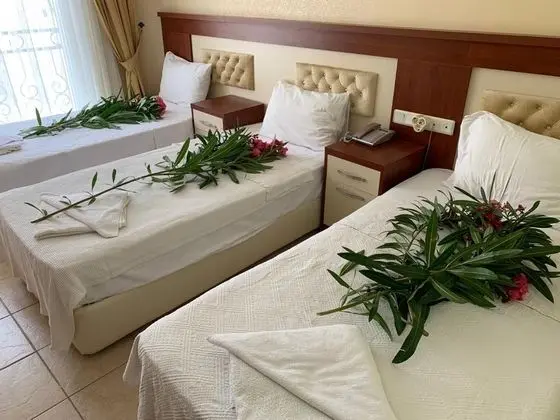 Standart Oda, Kara Manzaralı, Fransız Balkonlu