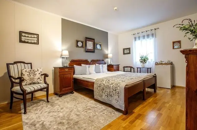 Tek Büyük Yataklı Oda (Pajta)