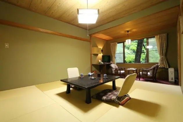 Traditional Dört Kişilik Oda (Japanese Style A)