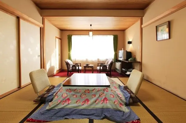 Traditional Dört Kişilik Oda (Japanese Style B)