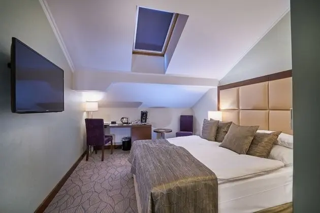 Standard room in Pesach Package (Attic or on lower ground floor)