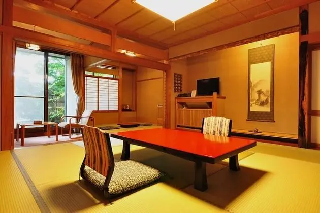 Traditional Oda, Sigara İçilmez (Japanese Style, IYASI NO MA, For 8)