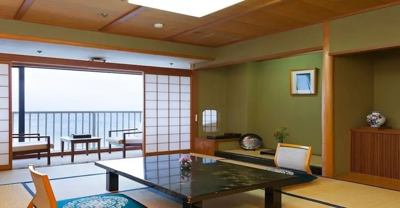 Traditional Oda, Sigara İçilebilir (Japanese Style, For 5 Guests)