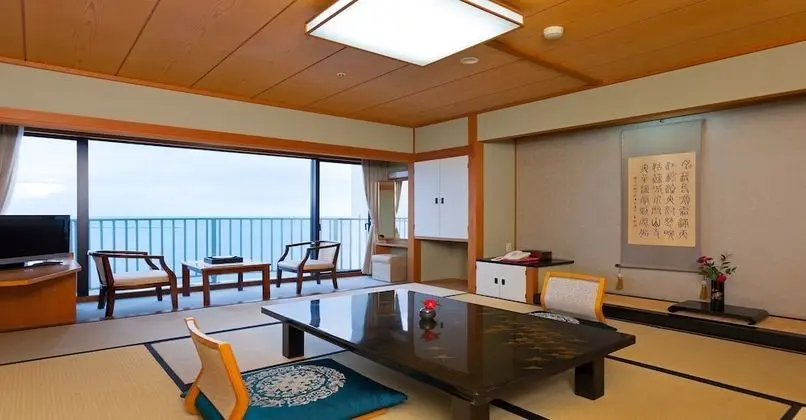 Traditional Oda, Sigara İçilebilir (Japanese Style, For 5 Guests)