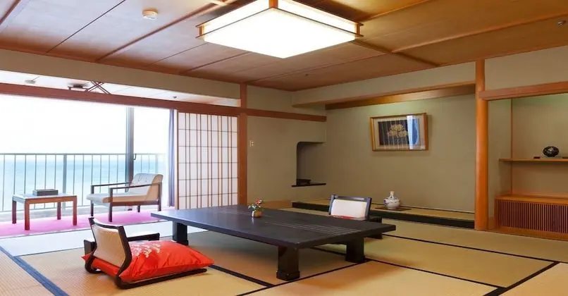 Traditional Oda, Sigara İçilebilir (Japanese Style, For 6 Guests)