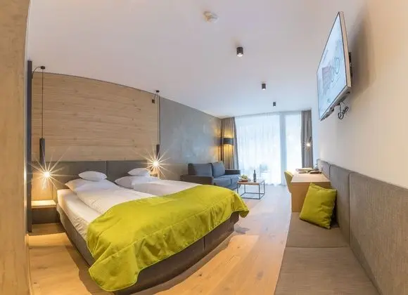 Deluxe Tek Büyük Yataklı Oda