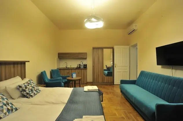 Apart Daire, 1 En Büyük (King) Boy Yatak ve Çekyat, Özel Banyo