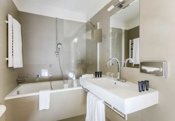 Apart Daire, 1 Çift Kişilik Yatak