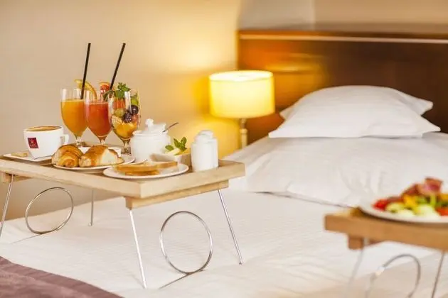 Standard Tek Büyük veya İki Ayrı Yataklı Oda