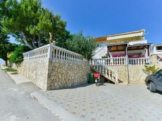 Apart Daire (Kosta - 150 m from beach - A4 Kat (2+)