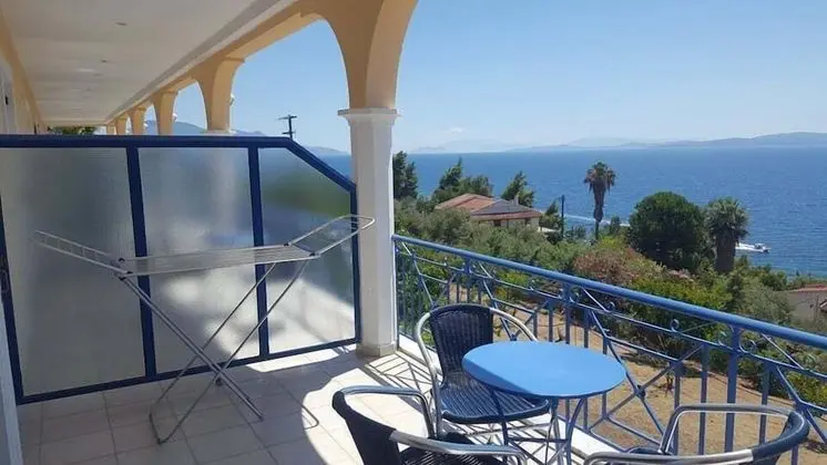Tek Büyük Yataklı Oda, Balkon, Deniz Manzaralı (extra bed)