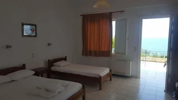 Tek Büyük Yataklı Oda, Deniz Manzaralı, Avlu (extra bed)