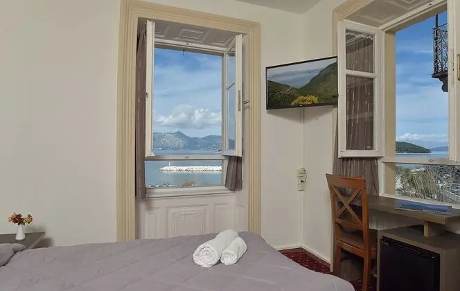Tek Kişilik Oda, Deniz Manzaralı