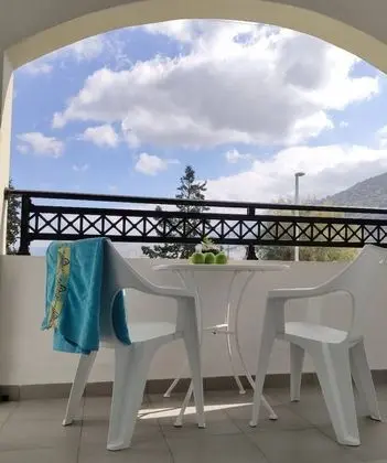 Üç Kişilik Oda