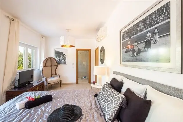 Villa, 4 Yatak Odası, Kişiye Özel Havuzlu, Deniz Manzaralı