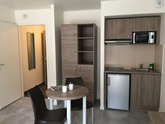 Superior Stüdyo, Sigara İçilmez (2 People)