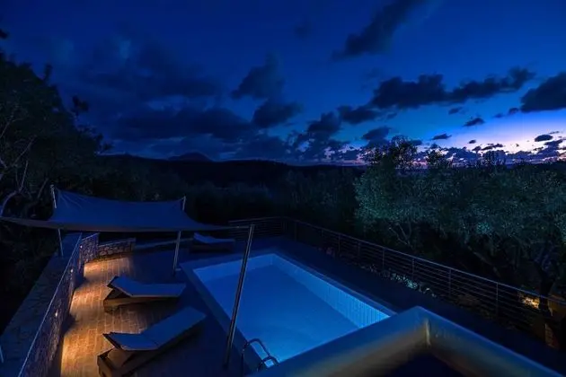 Family Villa, 3 Yatak Odası, Kişiye Özel Havuzlu