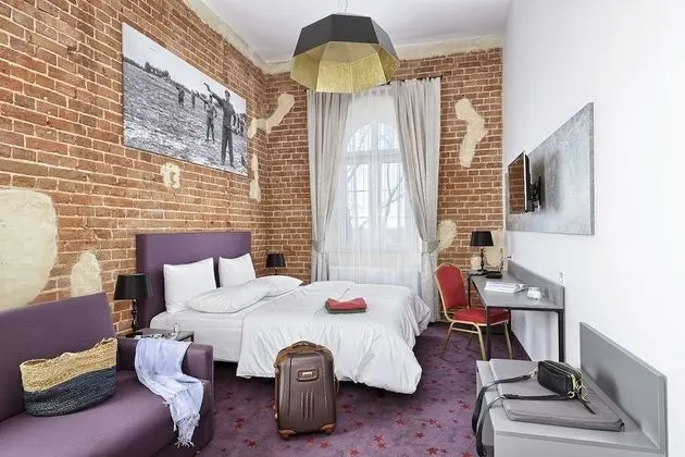 Deluxe Tek Büyük Yataklı Oda