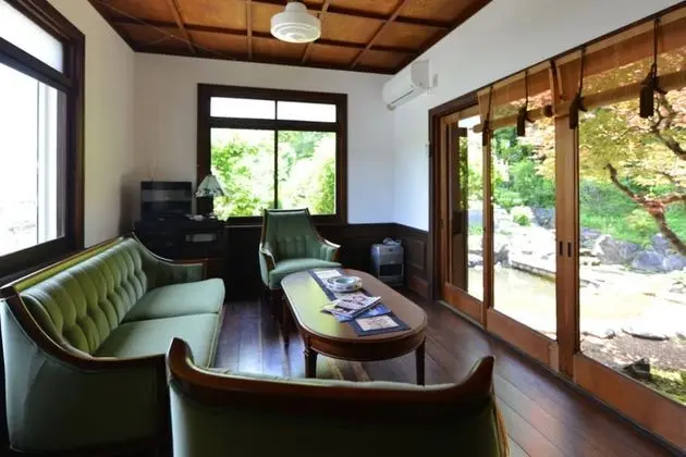 Traditional Sıra Ev