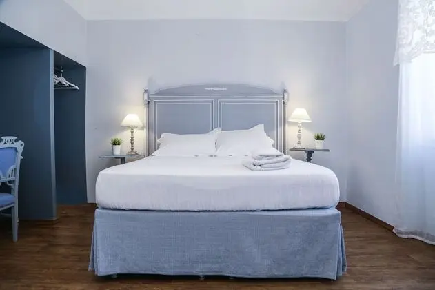 Blue Lilly Two Bedroom Suite