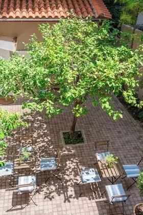 Jasmine Exclusive Suite