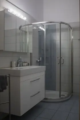 Lavender Grand Suite