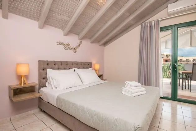 Triple Loft